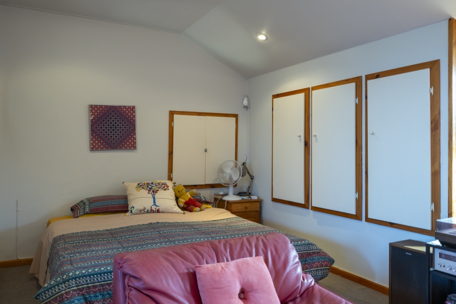7 Bedroom Property for Sale in West Beach Eastern Cape